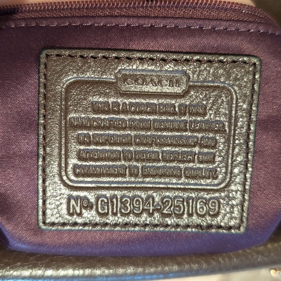 Coach Shoulder Bag - Picture 5 of 8